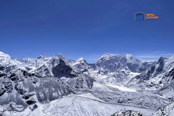 Best Time For Everest High Passes Trek