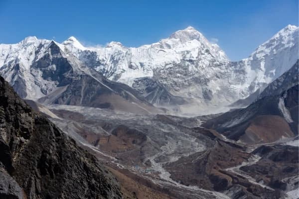 mountains-in-southaisa