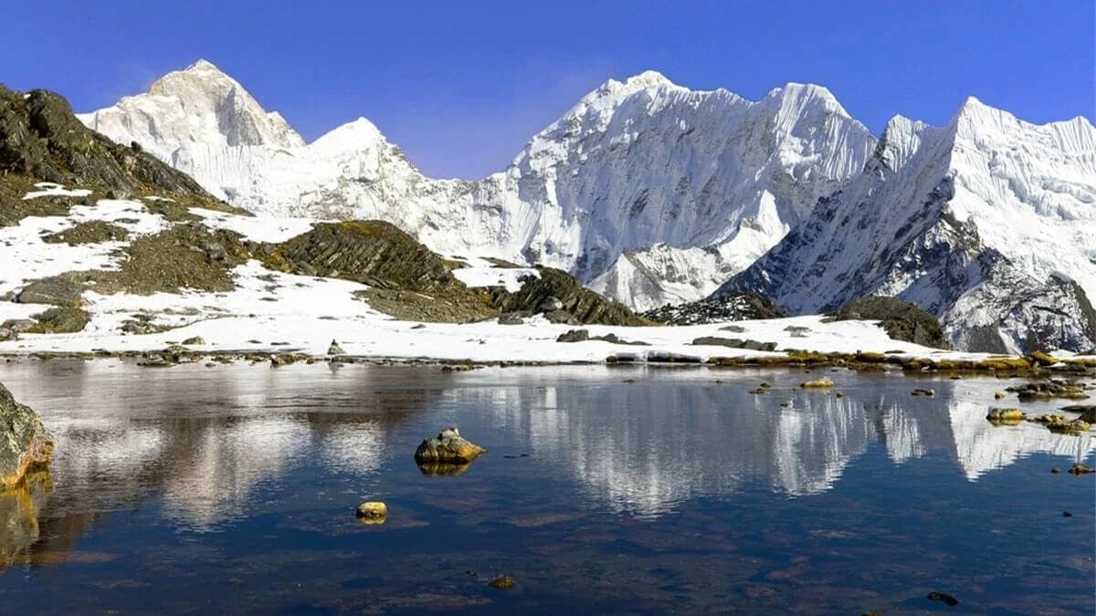 Makalu Base Camp Trek