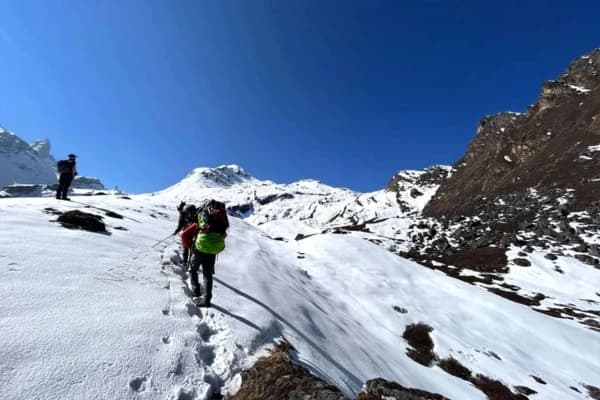 kanchenjunga-base-camp-trek-cost