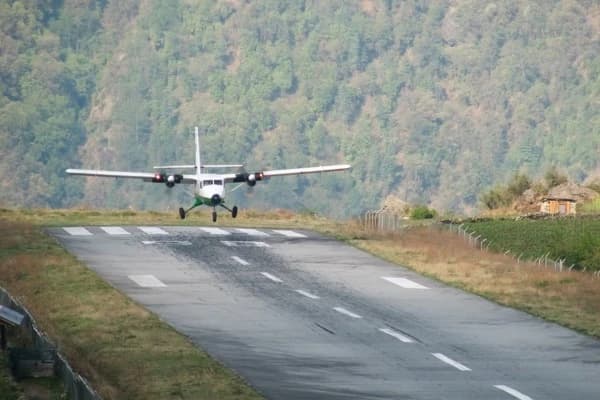 lukla-worlds-dangerous-airport