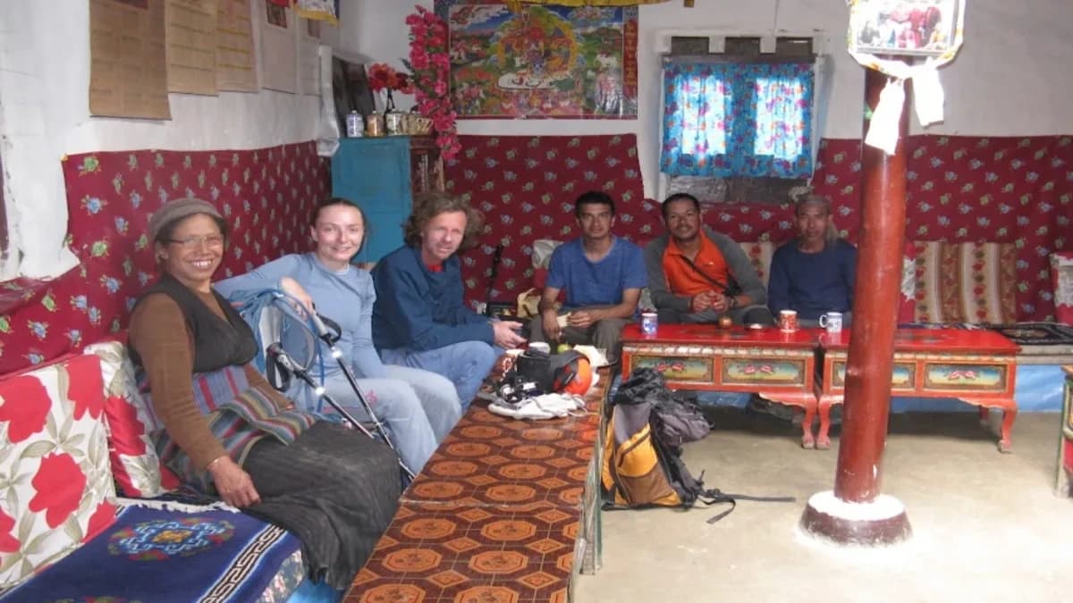 accommodation-in-upper-mustang