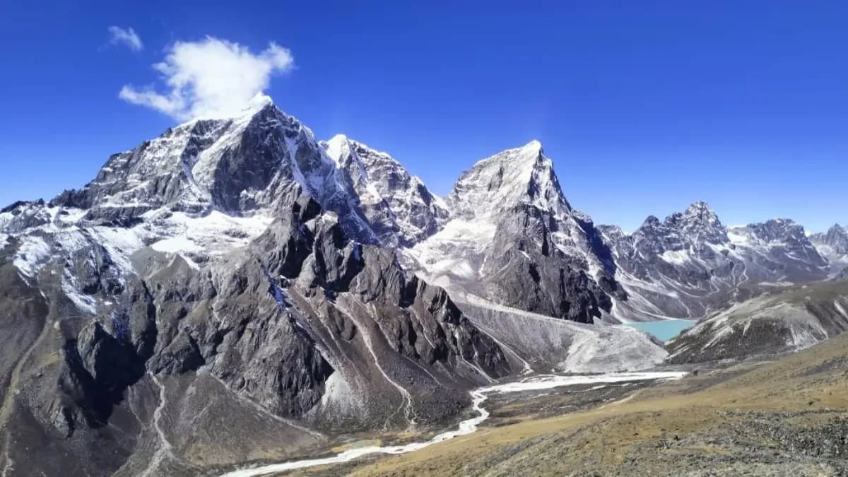 dingboche-to-lobuche