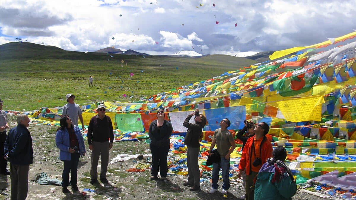 Everest Base Camp Overland Tour in Tibet