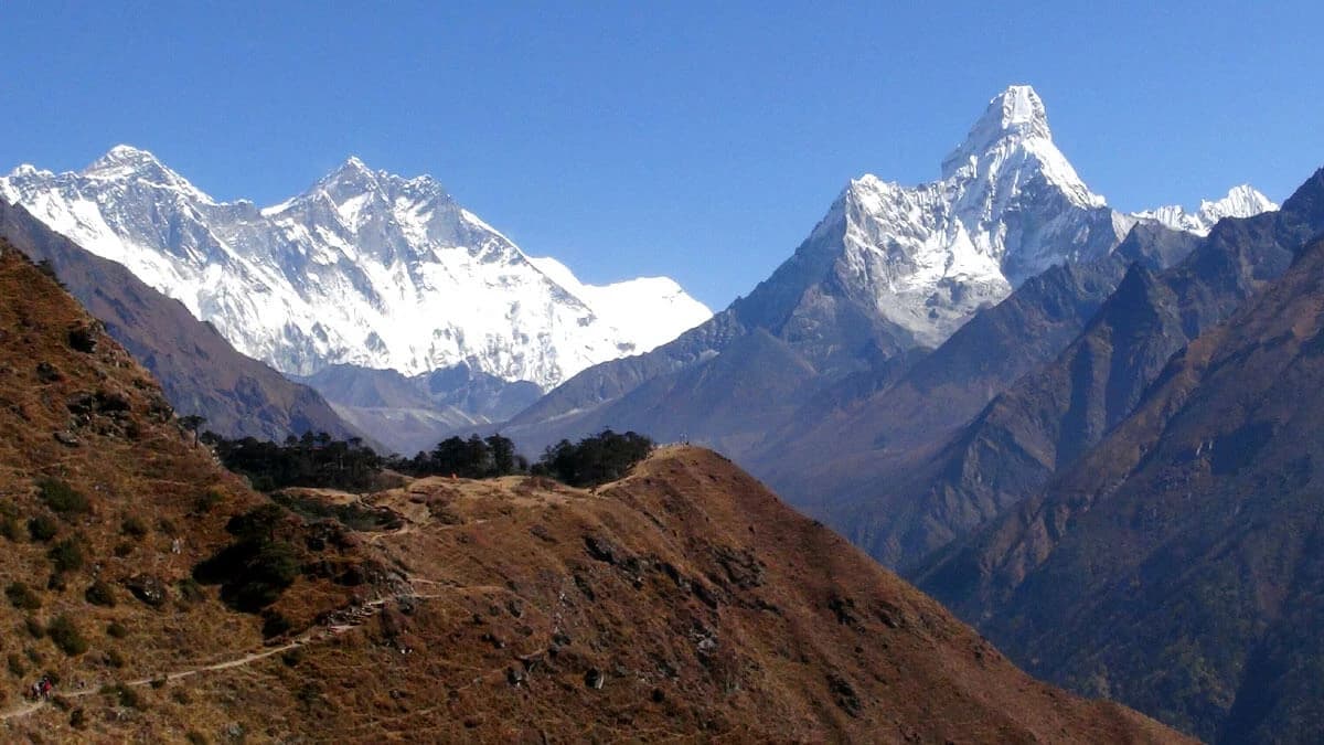 how-hard-is-everest-panorama-view-trek
