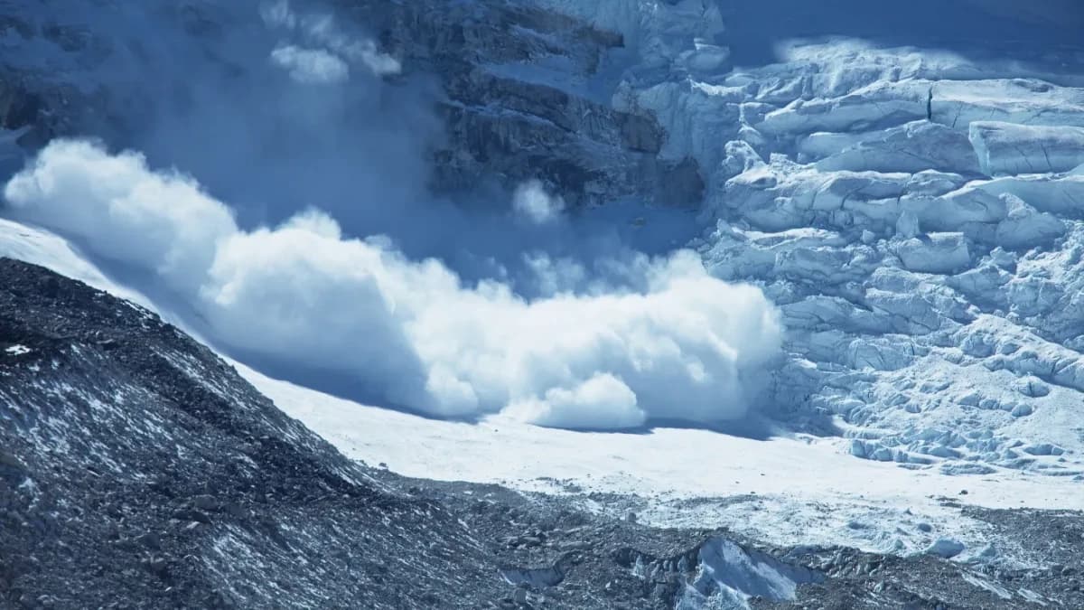 himalaya-avalance