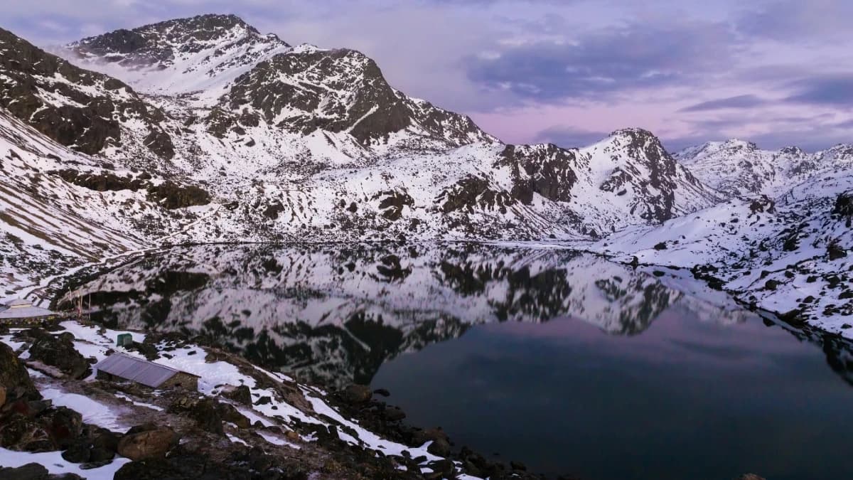langtang-gosaikunda-lake-trek