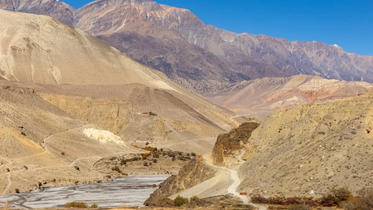 upper-mustang-trek